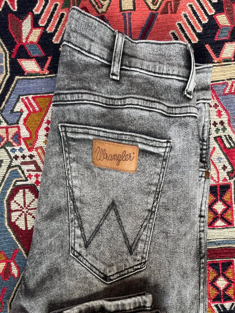 Wrangler Larston acid wash slim tapered jeans 33X32